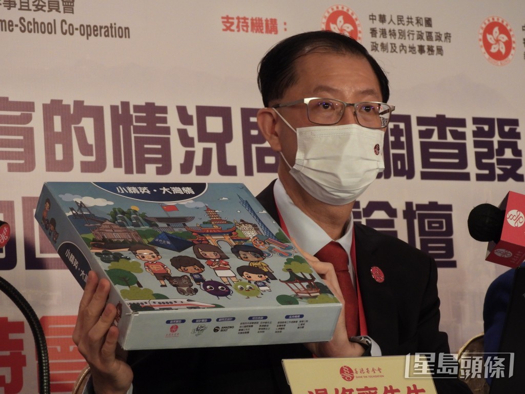 吸煙與健康委員會主席湯修齊在《預算案》公布前一直主張大幅加煙草稅。資料圖片