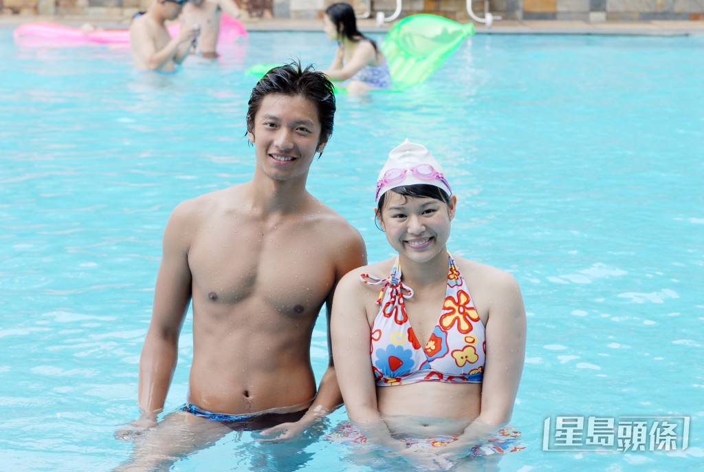 在《肥田喜事》大晒身材。