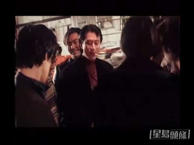 在《兩個只能活一個》與金城武對賭。
