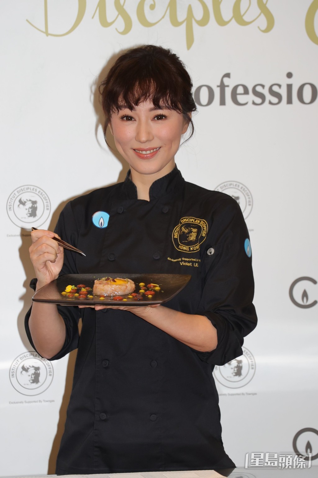心悠又說婚禮並非想保持神秘,只是無特別去講。