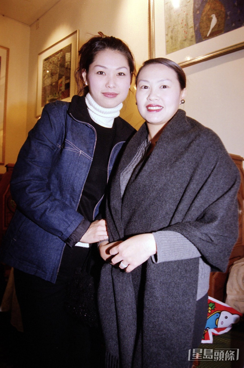 顧樂儀婚後曾活躍於社交場合。