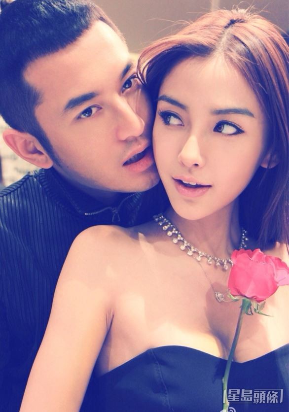 黄晓明当年和Baby热恋时，不停放闪。