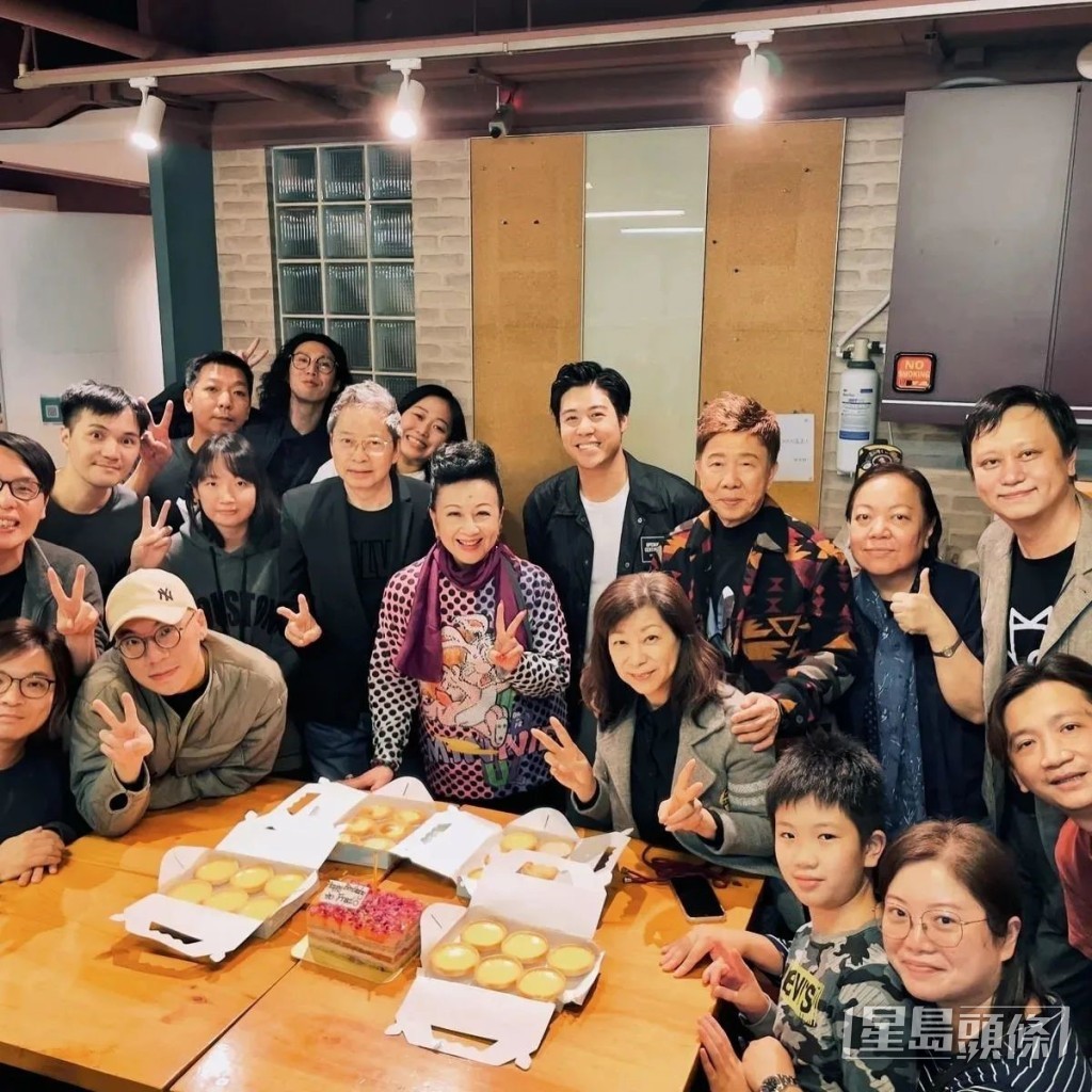 家燕姐及尹光等前輩亦有為張子丰慶生。