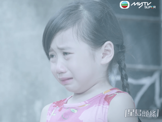 在2017年為《不懂撒嬌的女人》童年版Cherry一角試鏡，因有出強勁的爆喊能力而順利演出該角色。。