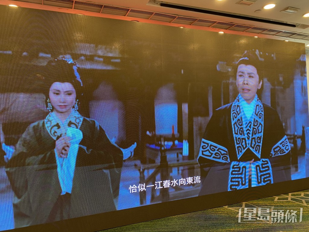 關錦鵬指仙姐重新錄製了《李後主》最後一段的清唱部份。