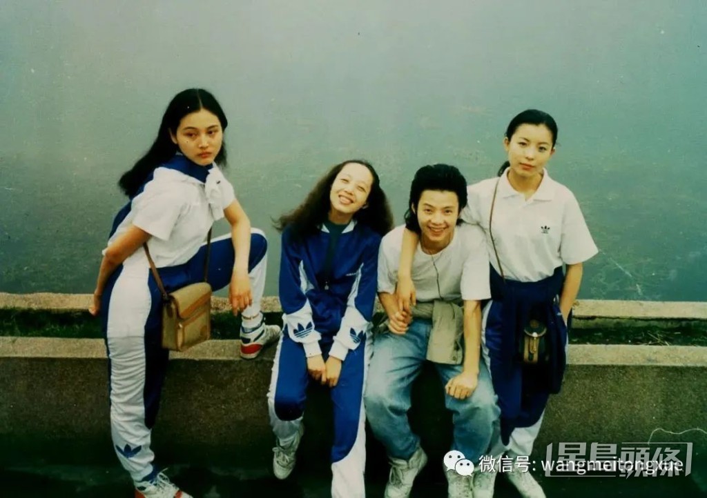 張延(左)1970年於西安出世,自幼學跳舞的她17歲進入廣東舞蹈學校現代舞大專班學習現代舞。