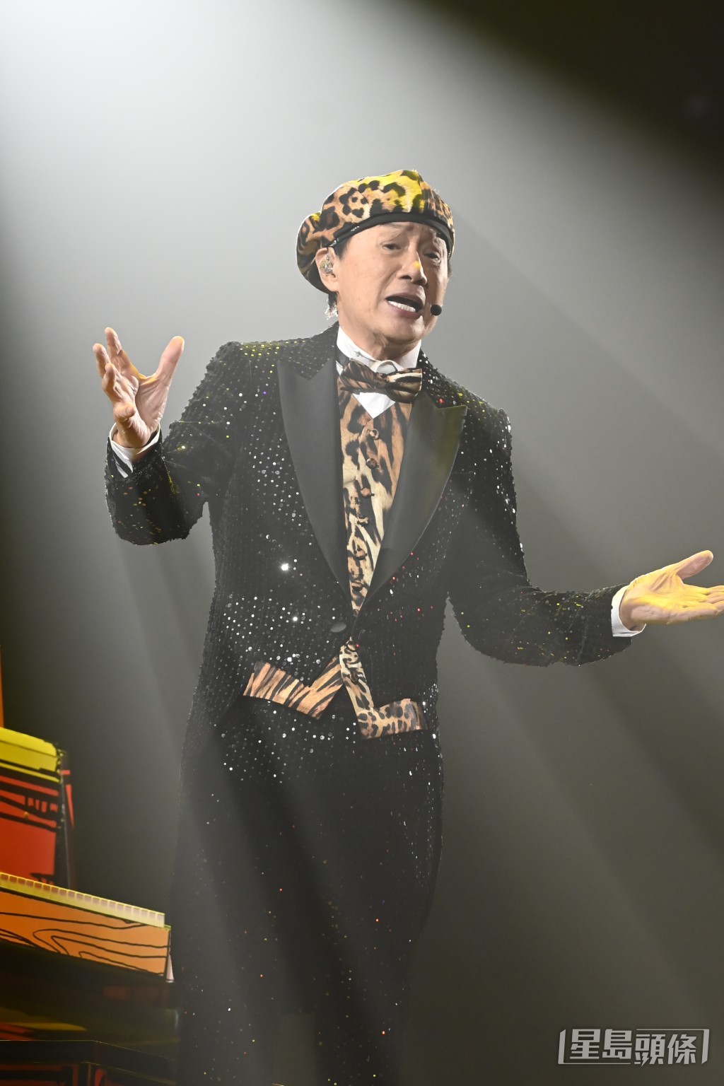 一连七场“许冠杰此时此处演唱会2023”在红馆正式开锣。