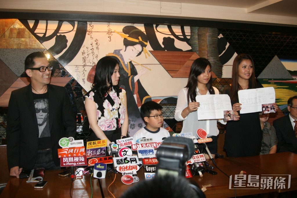 當時召開記招澄清,呂善螢和呂善婷更帶同出世紙、父母婚照等現身。