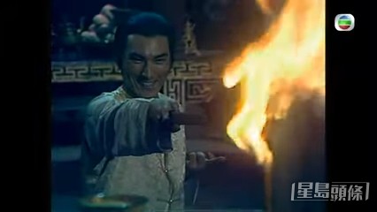 麥子雲是70、80年代的TVB「御用奸人」。(TVB劇《天師執位》截圖)