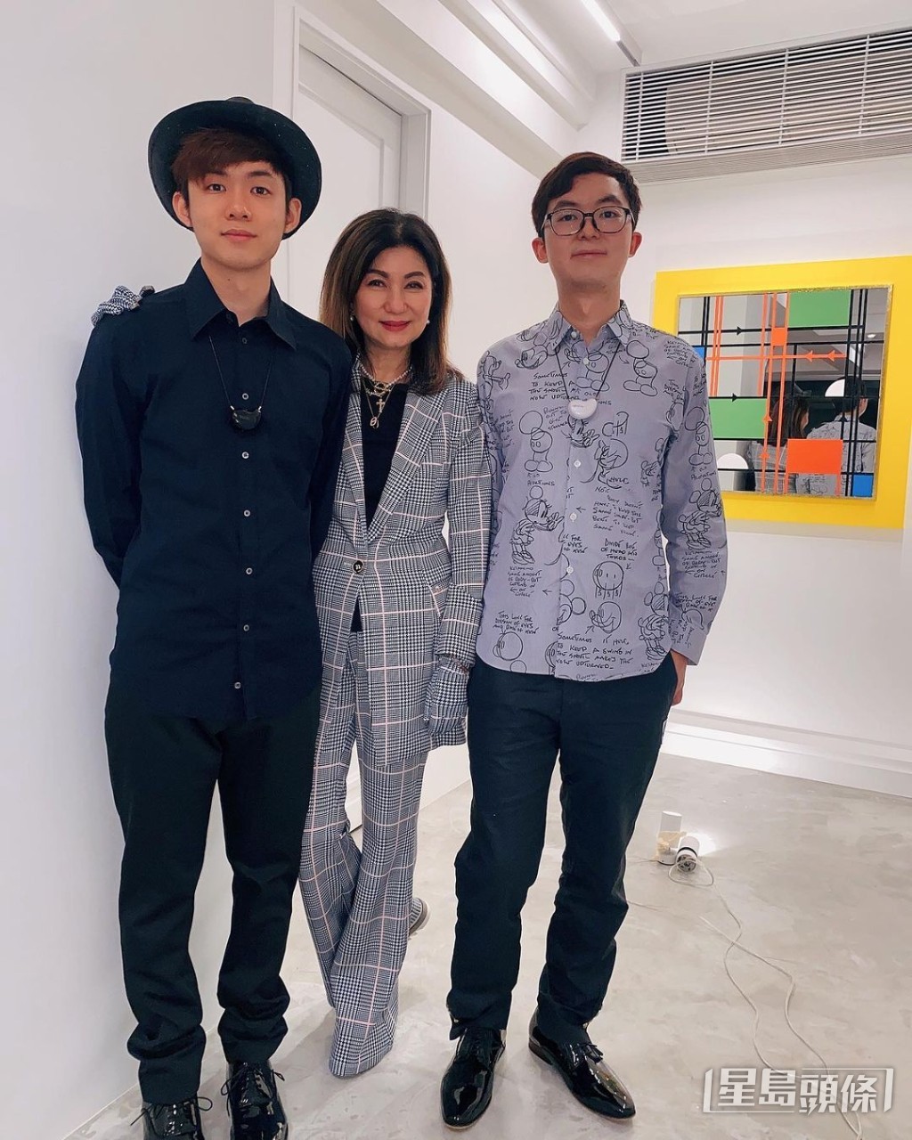 樂易玲大仔(左)Adrian亦熱愛藝術。