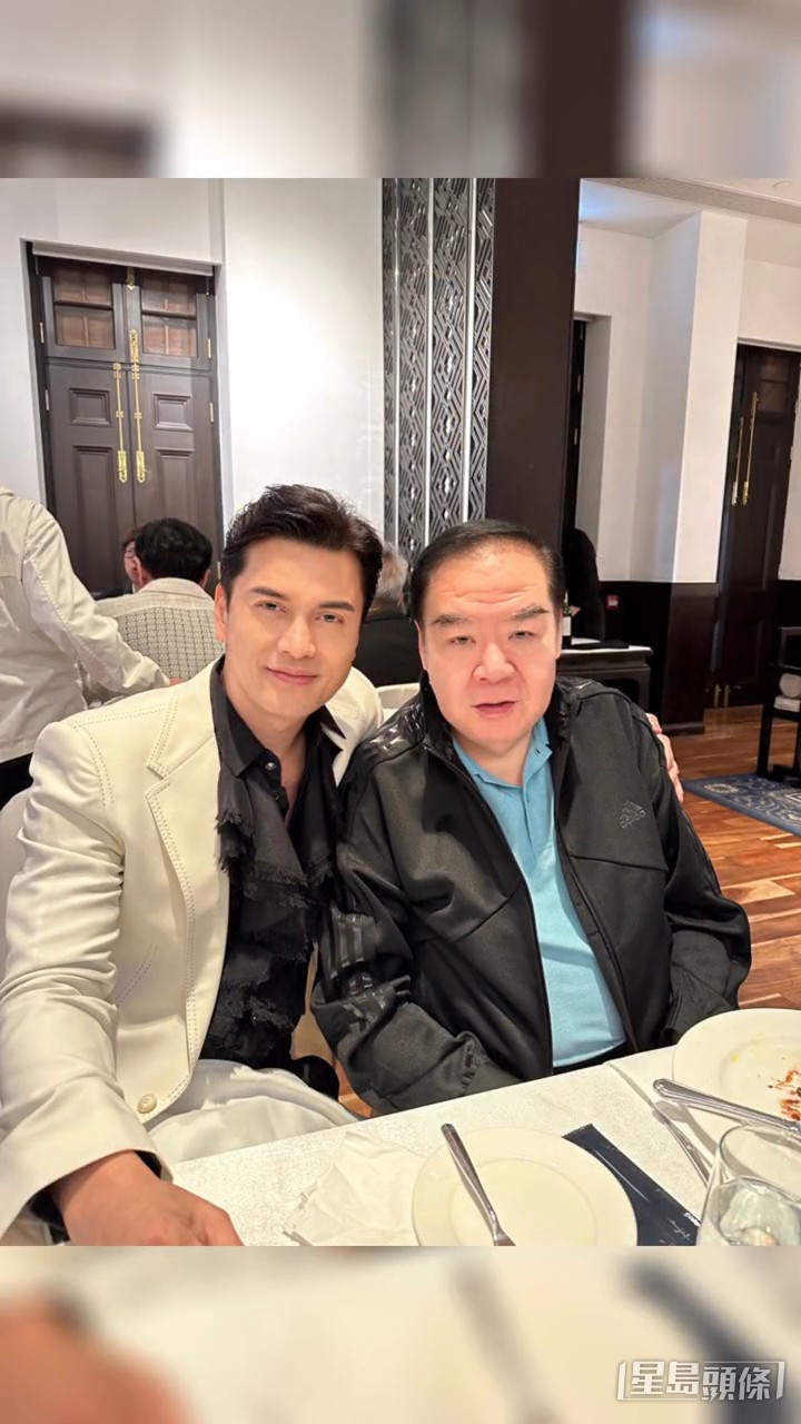 今年71歲的鄭則仕眉頭已經變白,66歲呂良偉卻完美凍齡30年。