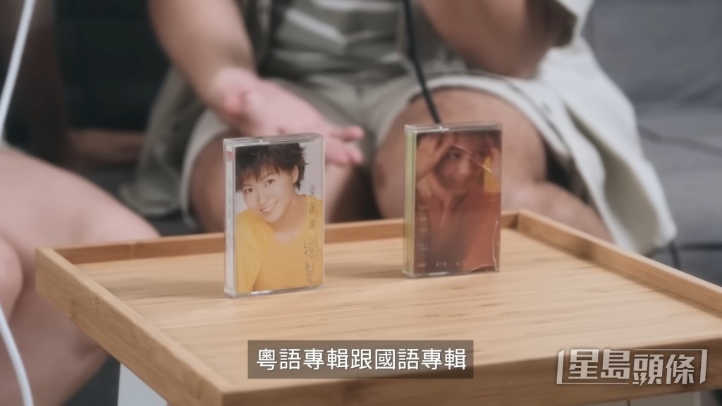 節目團隊特別蒐集梁詠琪歷年所有實體作品。