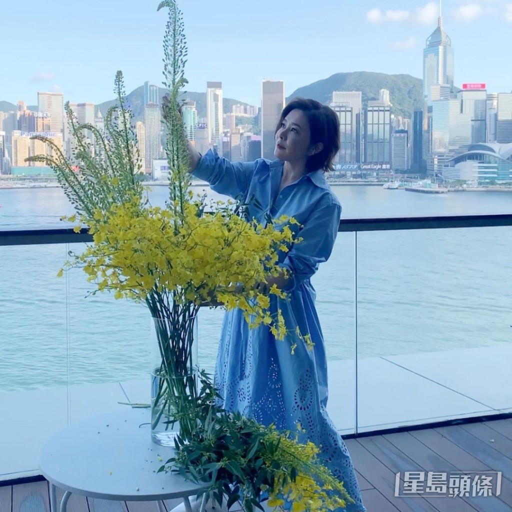 現年60歲的關之琳是圈中富婆,已息影多年。