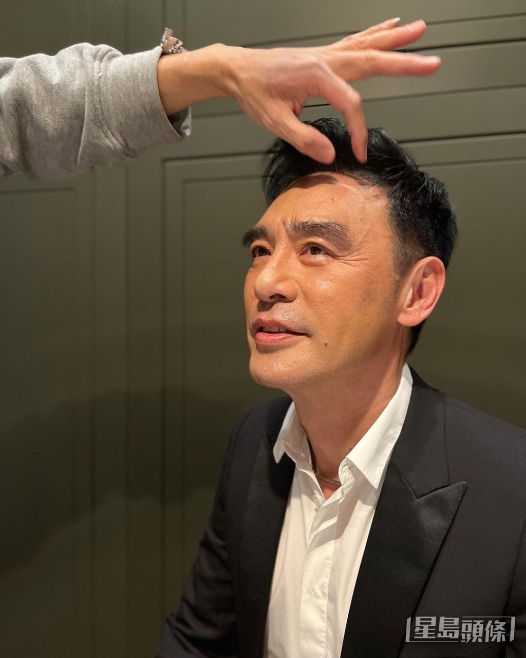 范姜經常分享老公靚相。