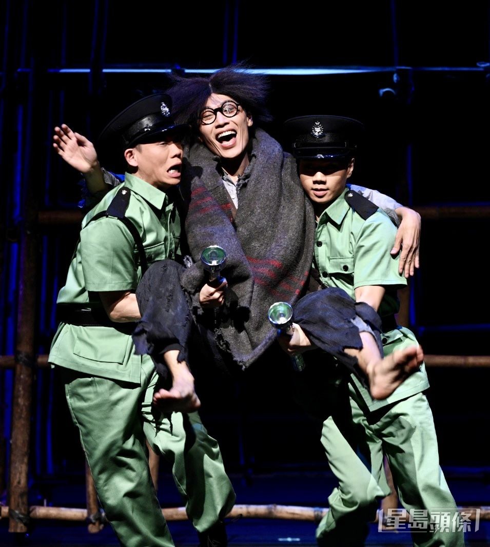 李江崊饰演之“南海十三郎”是位精神病患者。