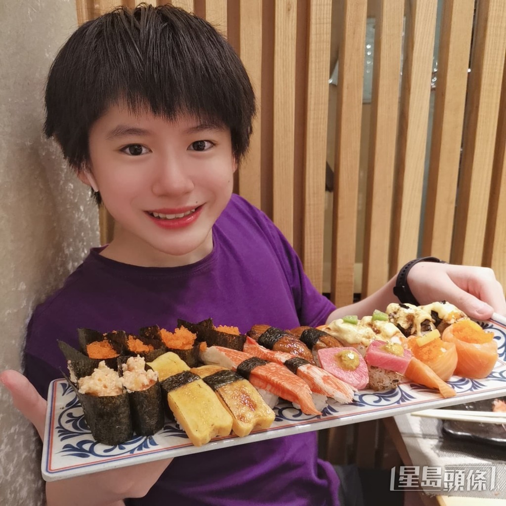 有點混血兒味。
