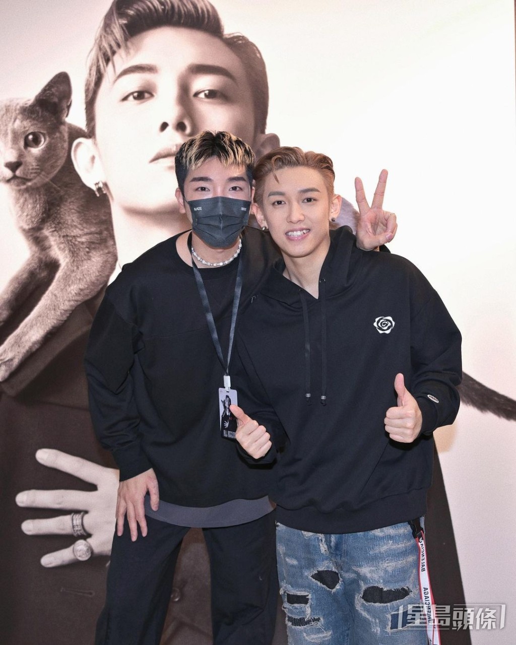 以上兩條裙來自本地設計師Anson Lau（左）的創作，他曾為天后容祖兒、MC張天賦、梁洛施、沈月等擔任形象設計。