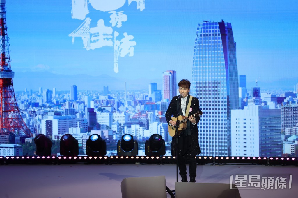 周吉佩有得表演。