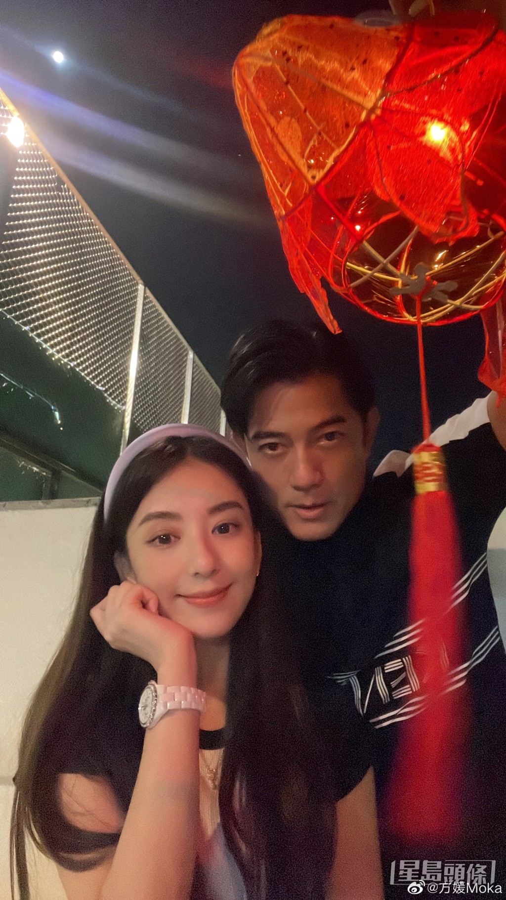 郭富城與方媛早前一家四口慶祝中秋節。