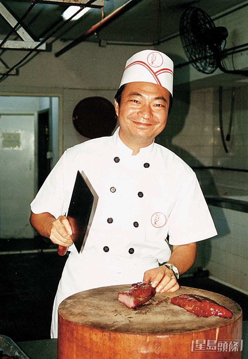 2001年，阿燦再次轉型做「燦師傅」製作叉燒；