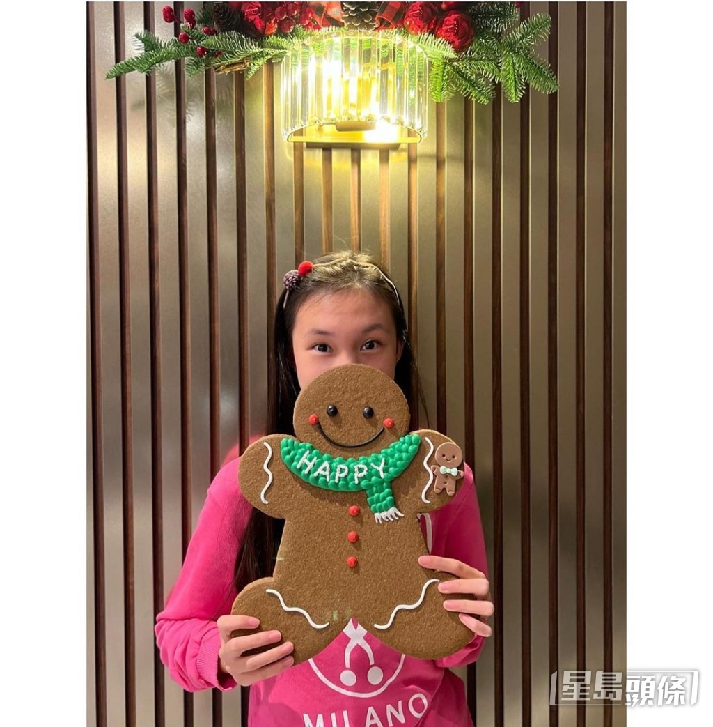 林天若近年仲開咗YouTube頻道,不過已經半年沒有更新。
