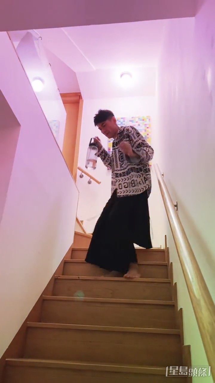 楼梯系成日拍摄嘅背景之一！