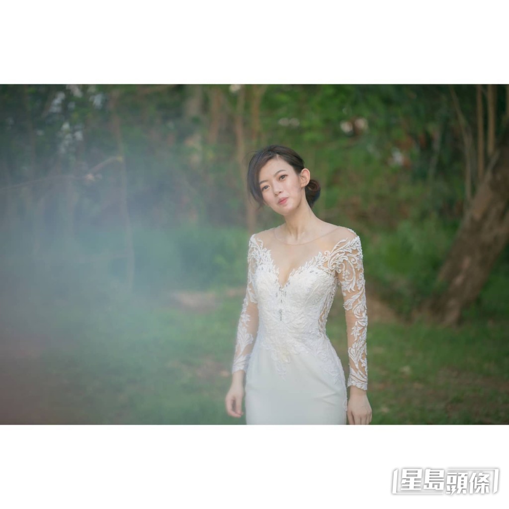 張盈悅罕晒事業線。