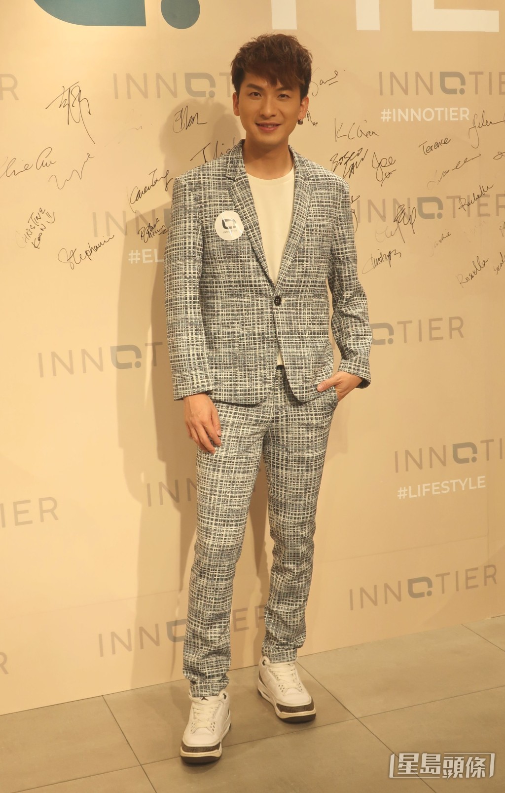 周吉佩昨為科研品牌周年活動擔任表演嘉賓。