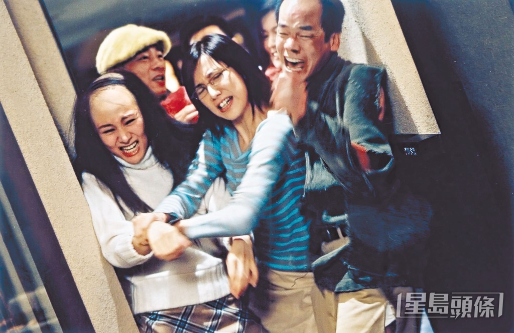 《豬扒大聯盟》做醜女。