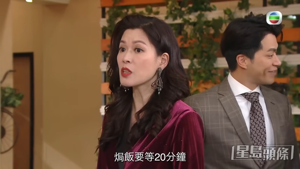大小姐不满他们太hea。