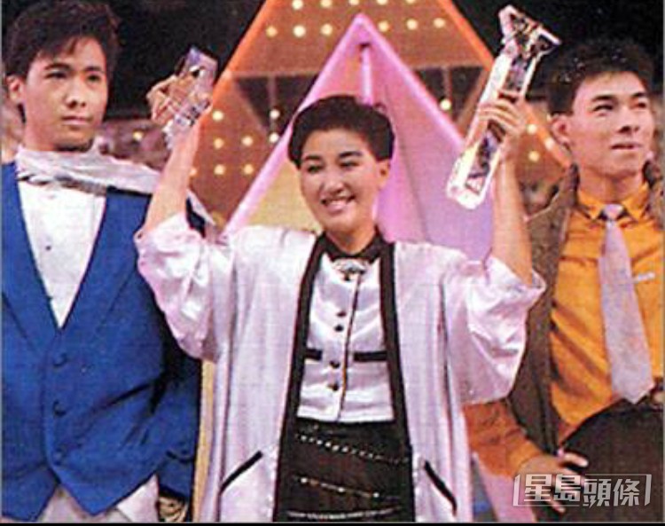 许志安在1986年参加新秀获得亚军入行，冠军为已经淡出的文佩玲，季军是四大天王黎明！后来许志安更获得梅艳芳赏识，成为天后的徒弟。