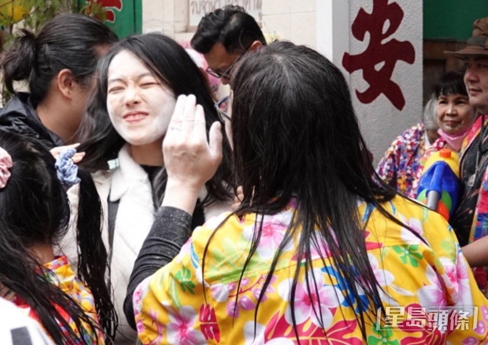 林婷婷自己將連環圖放上網。