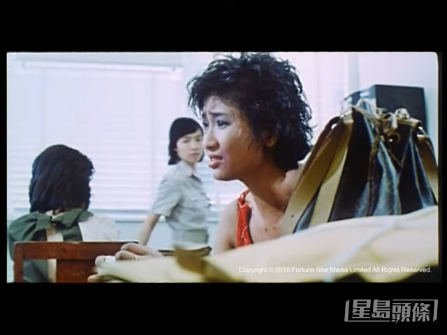 曾拍過《 午夜麗人 》的陳家齊是她的家姐。