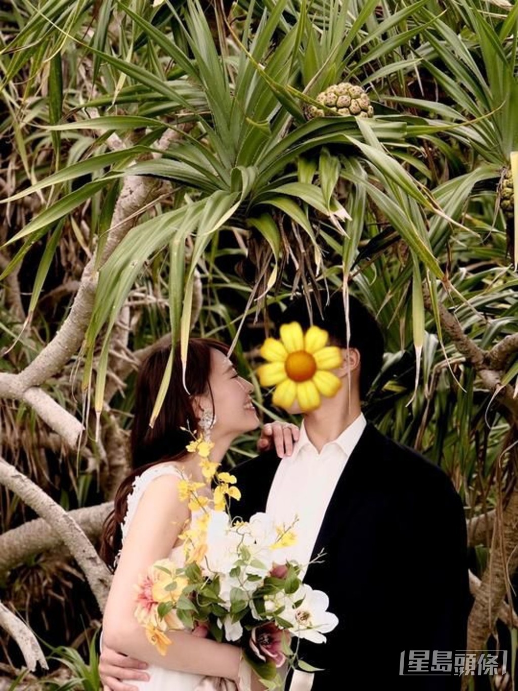 濱口愛子亦曾在社交網分享婚照。