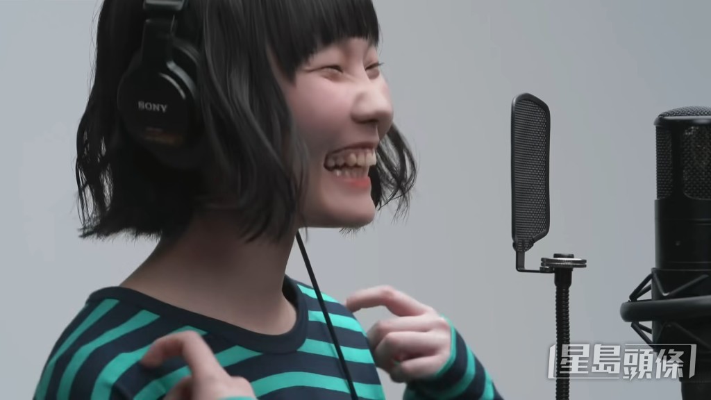 女歌手もっさ与谷口鲔演出《想入非非》时,一度出现忘词笑场情况。