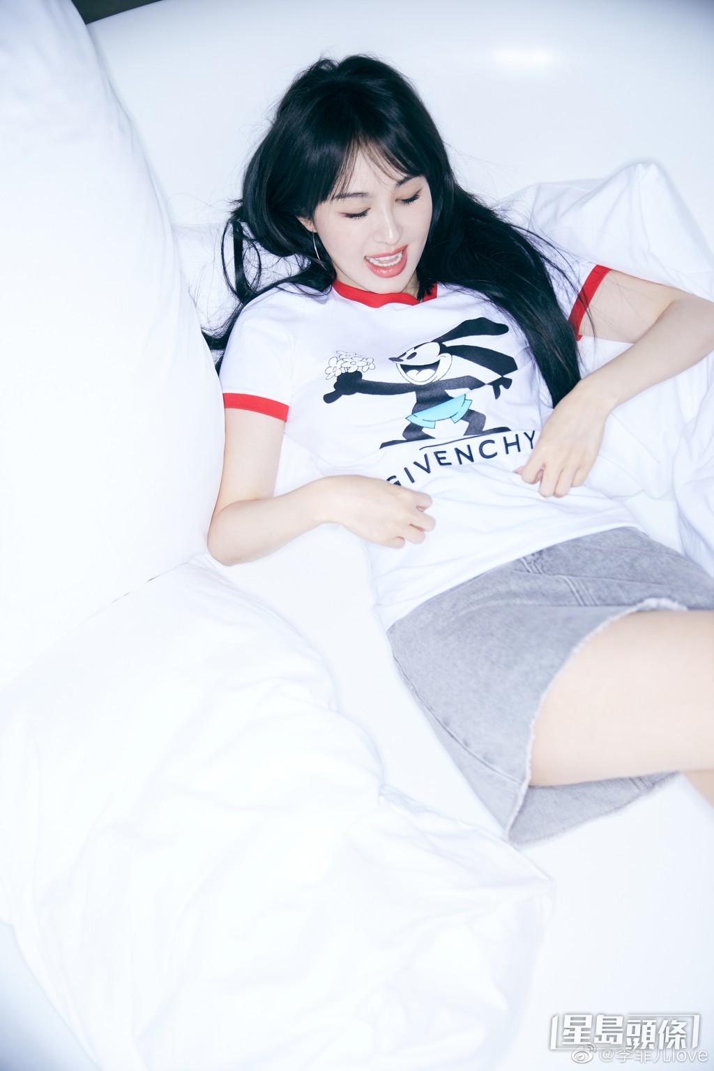 李菲儿曾在微博留言：“胜负还未定，你我皆可赢。”被指有暗示。