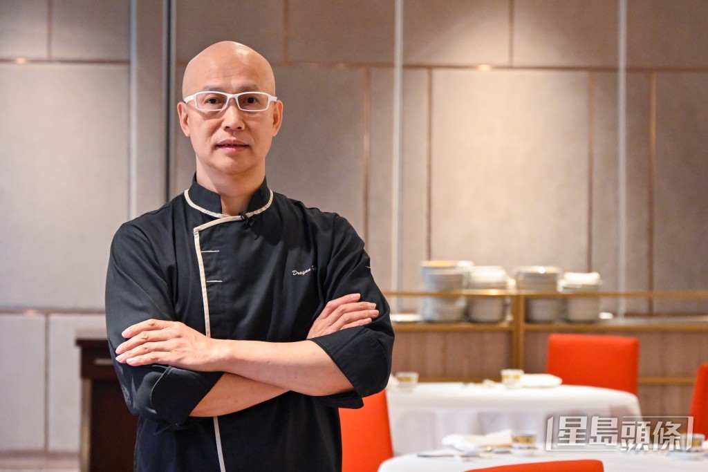 黃永幟自去年12月傳出被捕後，一直未有公開露面，直至日前現身無綫節目《黃金盛宴》。