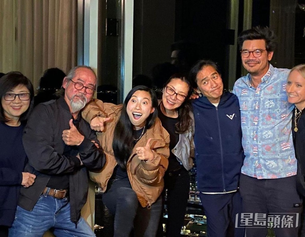 《尚氣》導演Destin Daniel Cretton(右二)也是元華的fans!