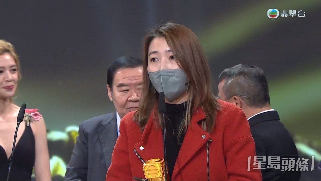 班底亦多謝已故監製錢國偉。