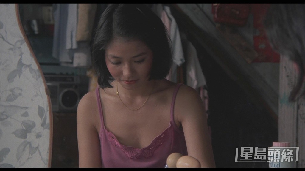 鍾楚紅1984年憑《男與女》入圍憑香港金像獎及台灣金馬獎影后，可惜未有獲獎。