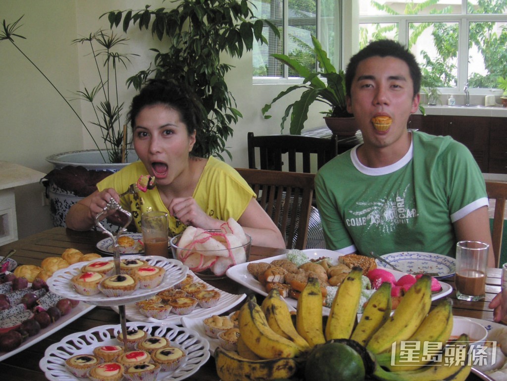 洪永城則在2005年加入有線電視。