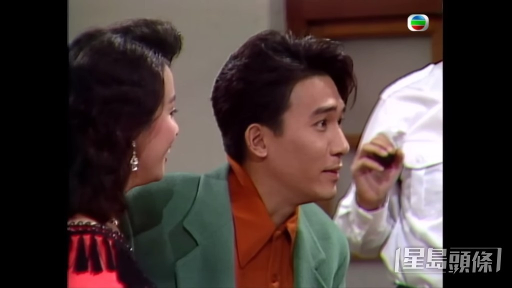 【1989年】每年台慶都有趣劇,1989年的「超級八卦法庭」可算是最經典,領先荷李活20年講男女同工同酬問題,更有多位巨星包括梅艷芳、劉嘉玲、梁朝偉、劉德華、周潤發、吳君如、萬梓良等現身,真正的星光燿燿。