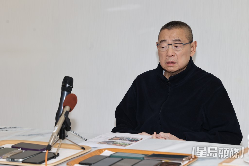 大劉在記者會中提到當日被拍到與呂麗君同時出現在皇室堡說:「我最嬲係咩,最唔想畀人見到我同呂麗君一齊!唔知大家有無睇《愛回家》?裡面有個角色叫「食屎陳師奶」,我唔理佢有冇食屎、係咪陳師奶,總之當時見到有個師奶影我相。」