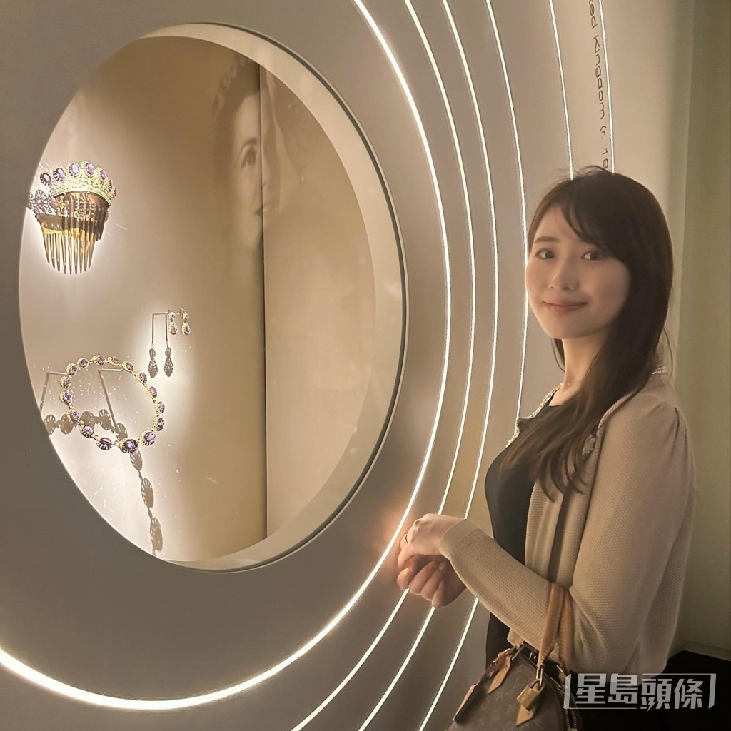 又到香港故宮文化博物館睇《百樣玲瓏──卡地亞與女性》。