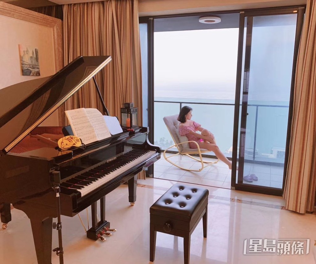 Nichole公開過坐擁無敵海景的內地豪宅。