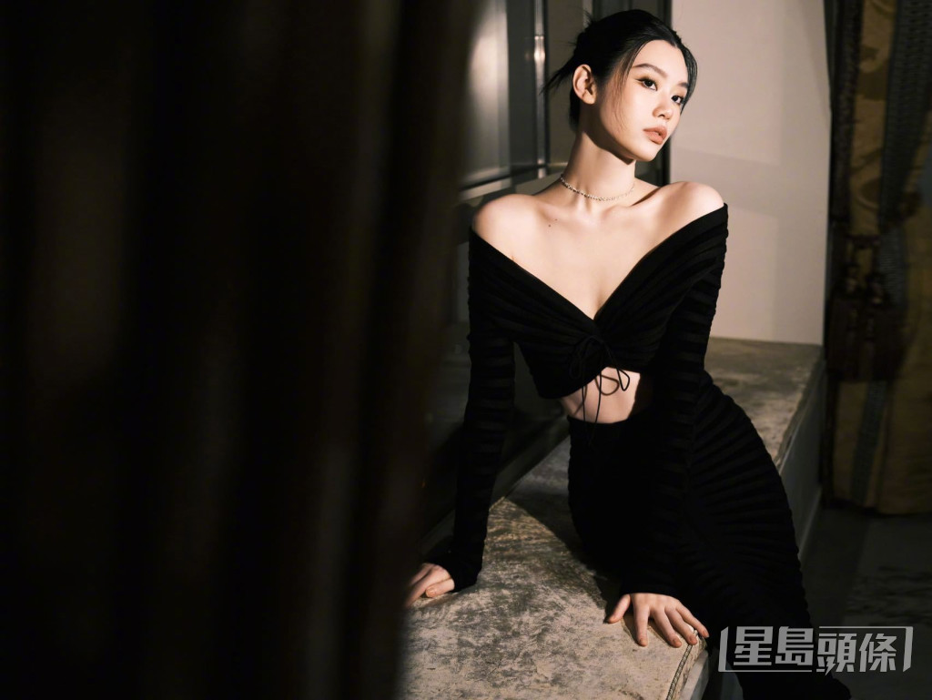 身為名模的奚夢瑤上月在上海出席不同時尚活動。