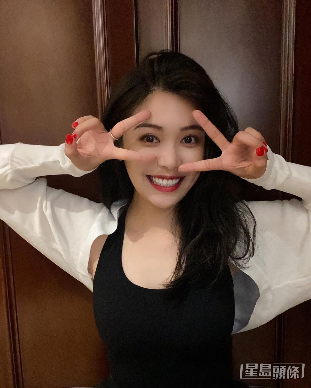 呂善婷得到爸爸的優良基因,絕對是一個靚女。