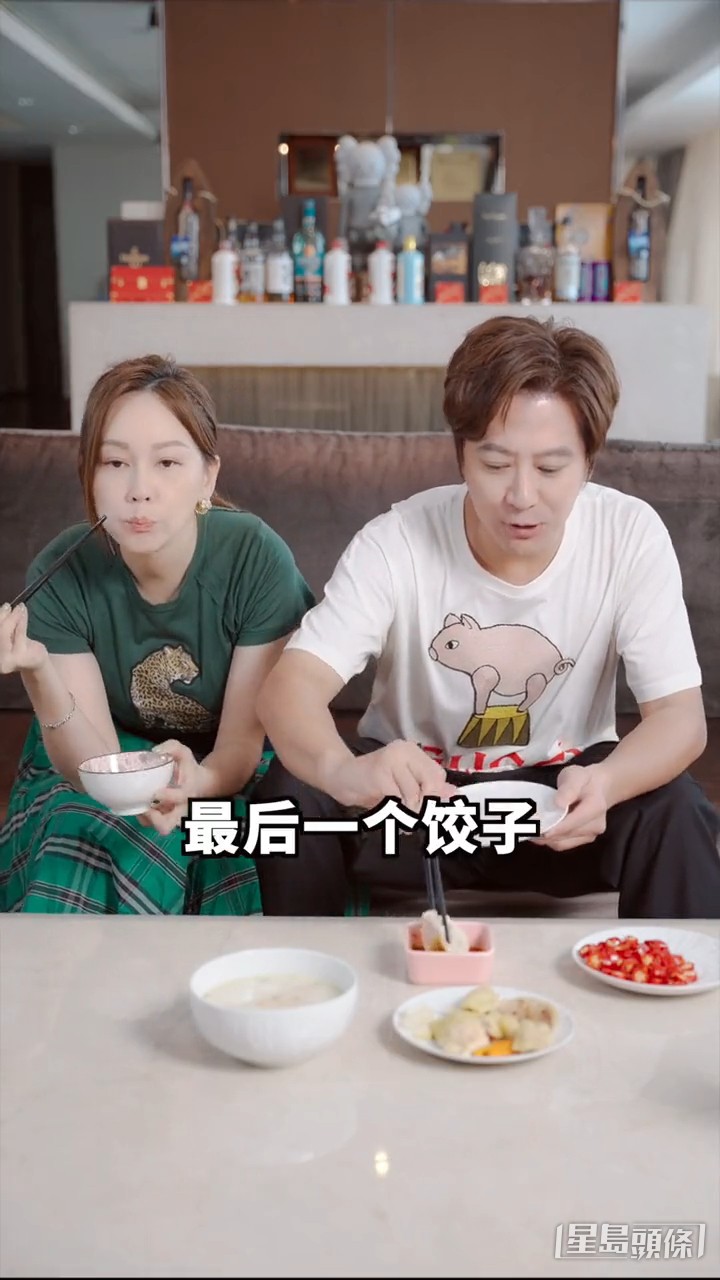 孙耀威与老婆陈美诗经常合体。