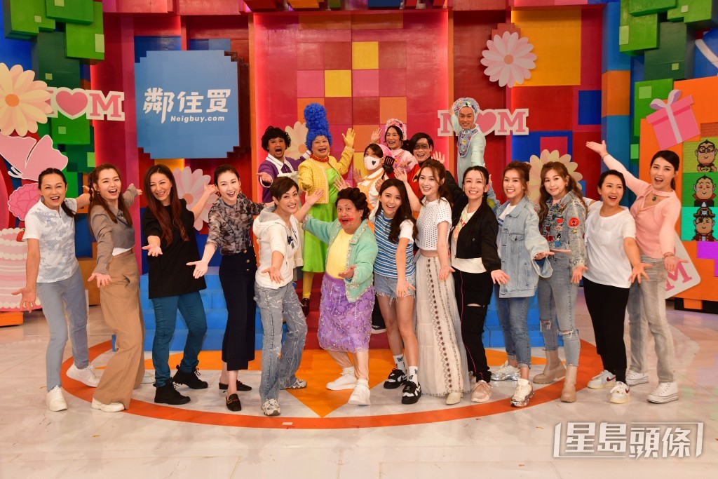 全女班上阵。