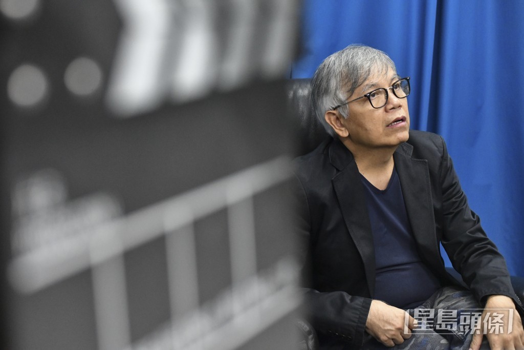田啟文做幕後出身，現時是香港電影工作者總會會長。
